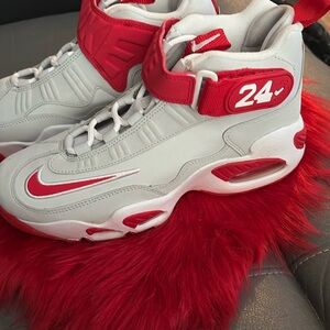 Griffey’s